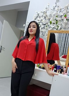 Jasmine - escort in Muscat Photo 9 of 13