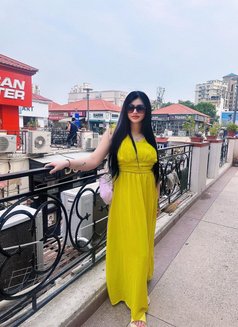 Jasmine - escort in Gurgaon Photo 3 of 6