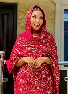 Jasmine - escort in Dubai Photo 3 of 4