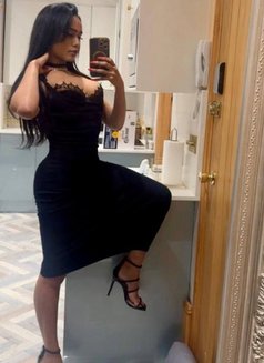 Jasmine - escort in London Photo 8 of 8