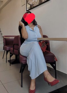 Jasmine Cam & Meet GFE, Roleplay - puta in Bangalore Photo 2 of 2