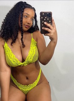 Jasmine Escort - escort in Riyadh Photo 1 of 2