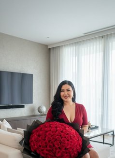 Jasmine - escort in Khobar Photo 6 of 6