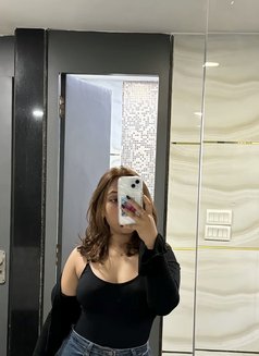 Jasmine - puta in Kathmandu Photo 1 of 1