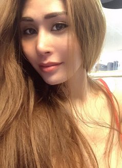 Briggete - Transsexual escort in Manila Photo 20 of 23