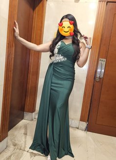 Jasmine - escort in Dubai Photo 1 of 2