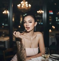 Jasmine Hanny - puta in Bali