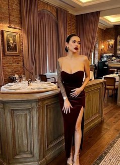 Jasmine Hanny - escort in Bali Photo 15 of 17