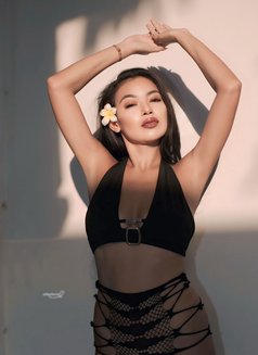 Jasmine Hanny - escort in Bali Photo 5 of 16