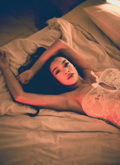 Jasmine Hanny - escort in Bali Photo 6 of 16
