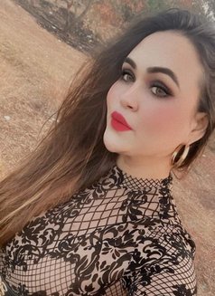 Alina webcam - puta in Hyderabad Photo 3 of 8