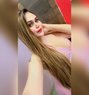 Alina webcam - puta in Kolkata Photo 5 of 7