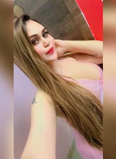 Alina webcam - puta in Hyderabad Photo 5 of 8