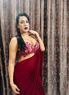 Jasmine - Transsexual escort in Jaipur Photo 1 of 8