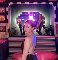 jasminé - escort in Bali Photo 7 of 10