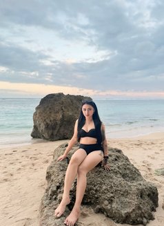Jasmine - escort in Bali Photo 6 of 8