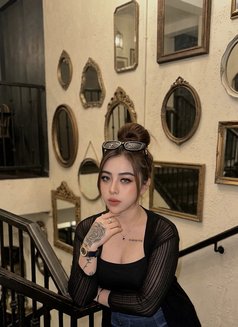 Jasmine - escort in Bali Photo 19 of 21