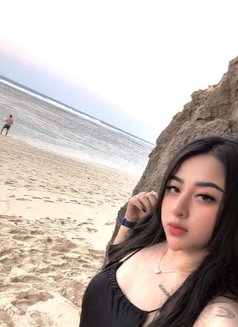 Jasmine - escort in Bali Photo 7 of 10