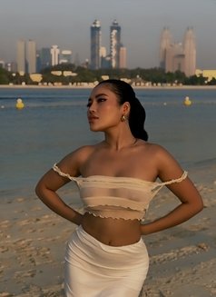 Jasmine - escort in Dubai Photo 15 of 18