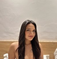Jasmine - puta in Bali Photo 1 of 7