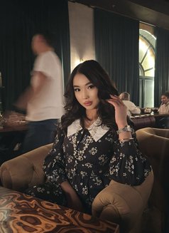 Jasmine - escort in Dubai Photo 4 of 7