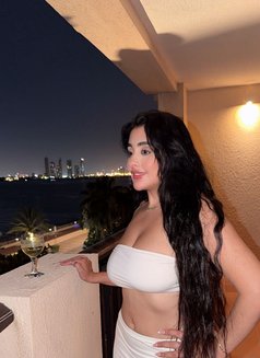 Jasmine - escort in Abu Dhabi Photo 20 of 25