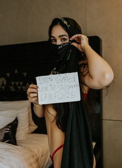 Jasmine Sheika, Sexy French Arabia Model - escort in Singapore Photo 2 of 11
