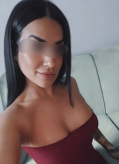 Jasmine Sofia Diaz - escort in Singapore Photo 9 of 10