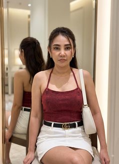 Jasmine - masseuse in Lucknow Photo 3 of 9