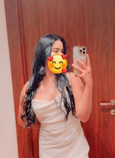 Jasmine Young Indian - escort in Dubai Photo 4 of 6