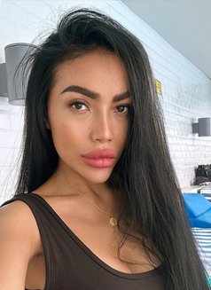 Jasmine90 - puta in Dubai Photo 1 of 5