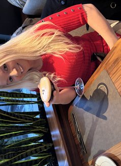 Jasminelee - Acompañante in Windsor Photo 7 of 10