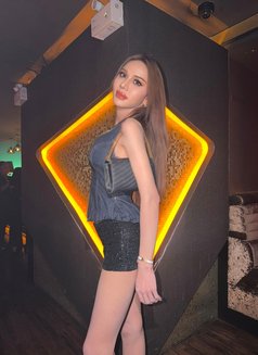 Jasminsmail cum big cock - Transsexual escort in Bangkok Photo 30 of 30