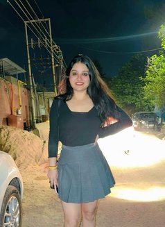 Jasneet - escort in Chandigarh Photo 3 of 4
