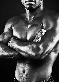 Jason - Male escort in Phuket Photo 2 of 2