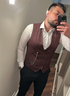 Jason Arkın - Masajista in İstanbul Photo 1 of 1