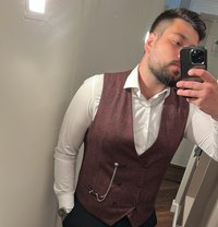 Jason Arkın - Masajista in İstanbul
