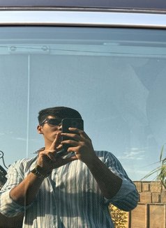 Jason - satisfying your dirty fantasies - Male escort in Colombo Photo 8 of 9