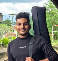 Jason Yuven - Male dominatrix in Colombo
