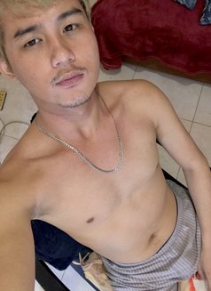 Jasper - Male escort agency in Manila Photo 6 of 11