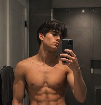 Jasper - Male escort in Al Manama