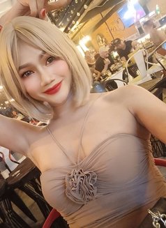 Jass'mine 69 Both - Transsexual escort in Bangkok Photo 6 of 11