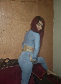 Jassmin - puta in Beirut Photo 2 of 4