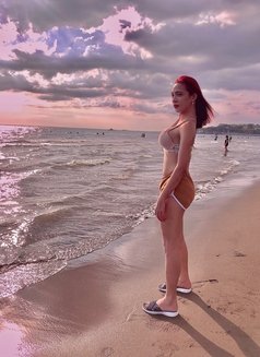 Jassy - Transsexual escort in Manila Photo 3 of 4