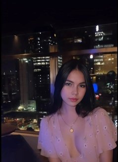 Jasz - Transsexual escort in Dubai Photo 4 of 4