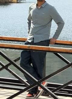 Jatin - Acompañantes masculino in New Delhi Photo 1 of 2