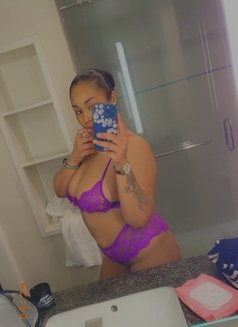 Jauan - Transsexual escort in Al Ain Photo 3 of 4