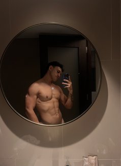 Javier - Male escort in Bangkok Photo 19 of 25