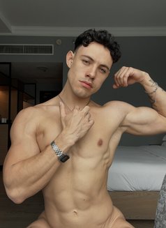 Javier - Male escort in Kuala Lumpur Photo 29 of 29