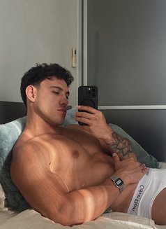 Javier - Acompañantes masculino in Phuket Photo 9 of 9